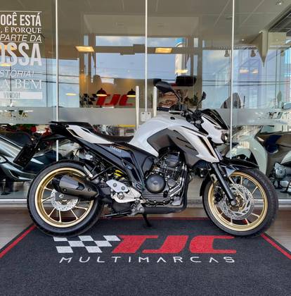 YAMAHA FZ25 FAZER ABS YAMAHA FZ25 FAZER ABS